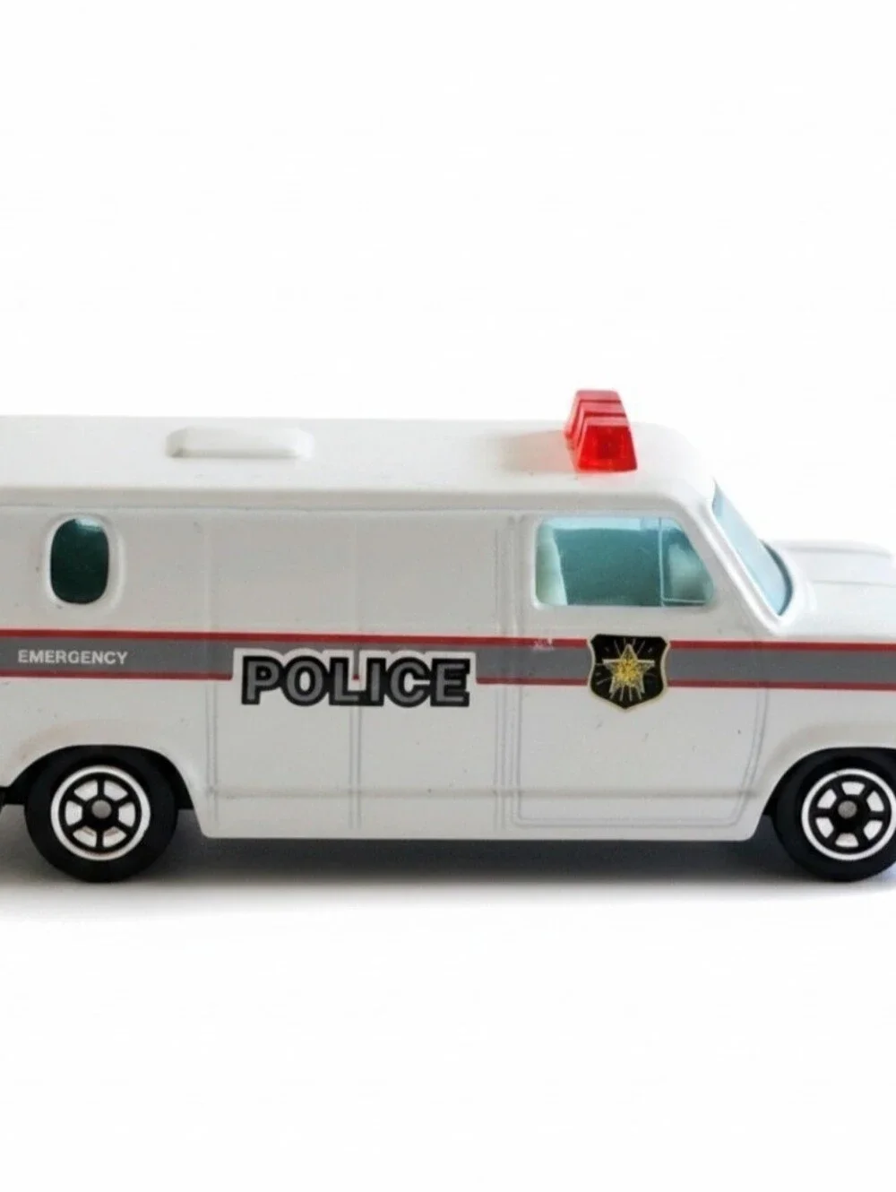 1981 Yatming #1501 White Ford Econoline Police Transport Van Wagon Die-Cast 1:64